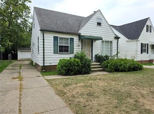 19700 Libby Rd, Maple Heights, OH 44137