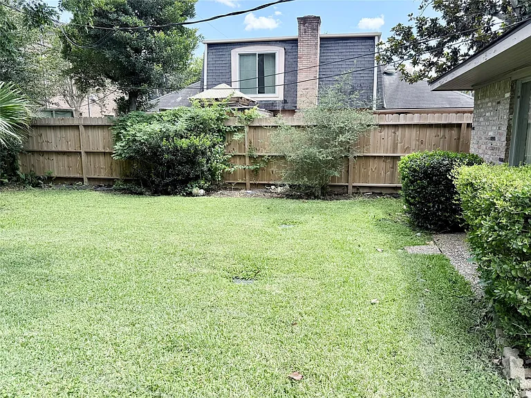 1611 Potomac Dr — Photo 22