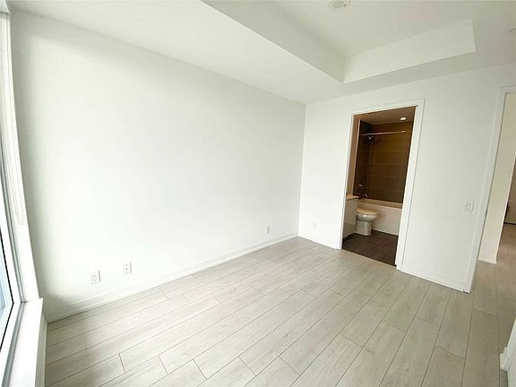 2nd image of 898 Portage Pkwy #1903