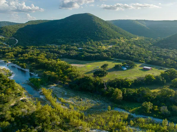 000 RM 336, Leakey, TX 78873