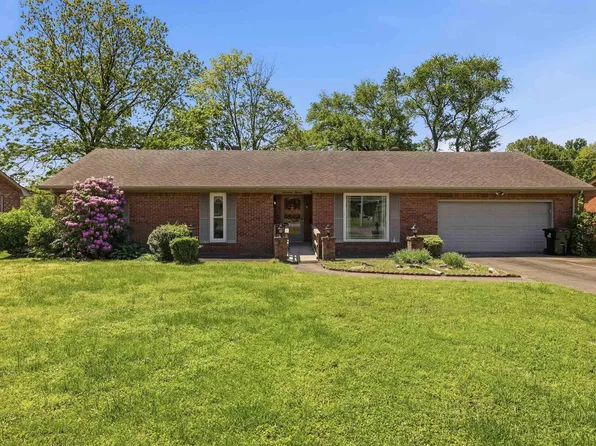 1713 Melrose Dr, Murray, KY 42071