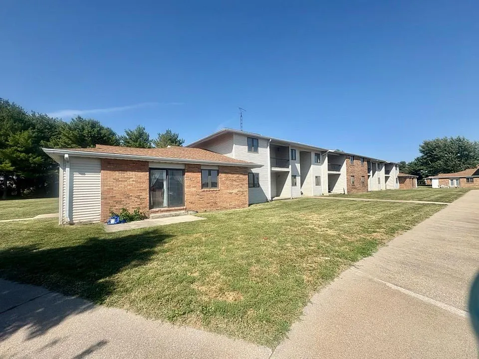Thompson Apartments