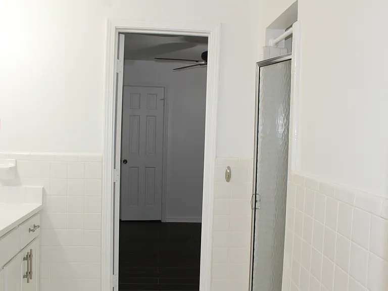 Shillingford Dr — Photo 21