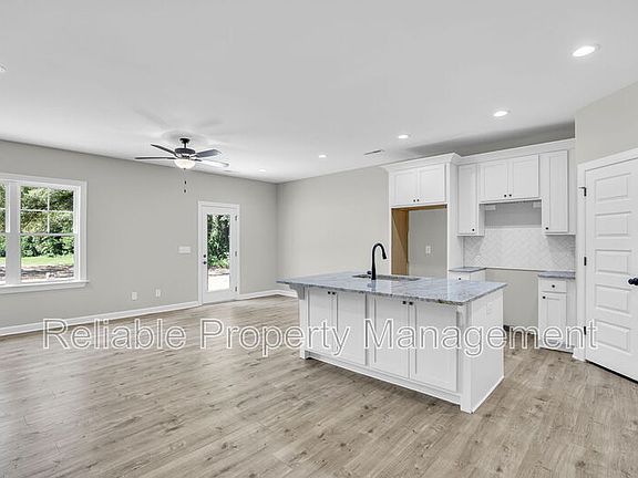 5th image of 503 B H Parrish Rd