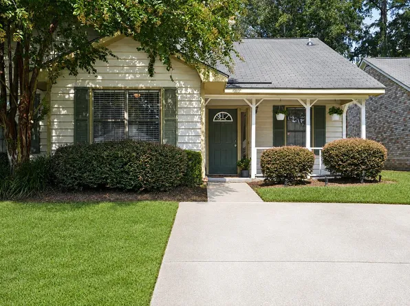 406 Miami St #B, Ladson, SC 29456