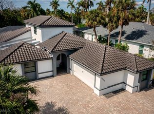 10600 McGregor Blvd, Fort Myers, FL 33919