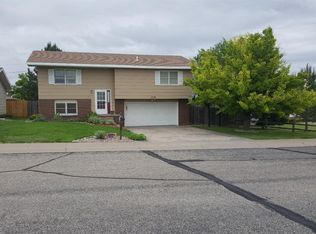 1315 E 30th St, Hays, KS 67601