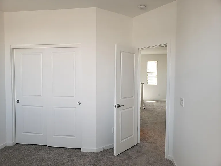 1315 W Crane Dr — Photo 24