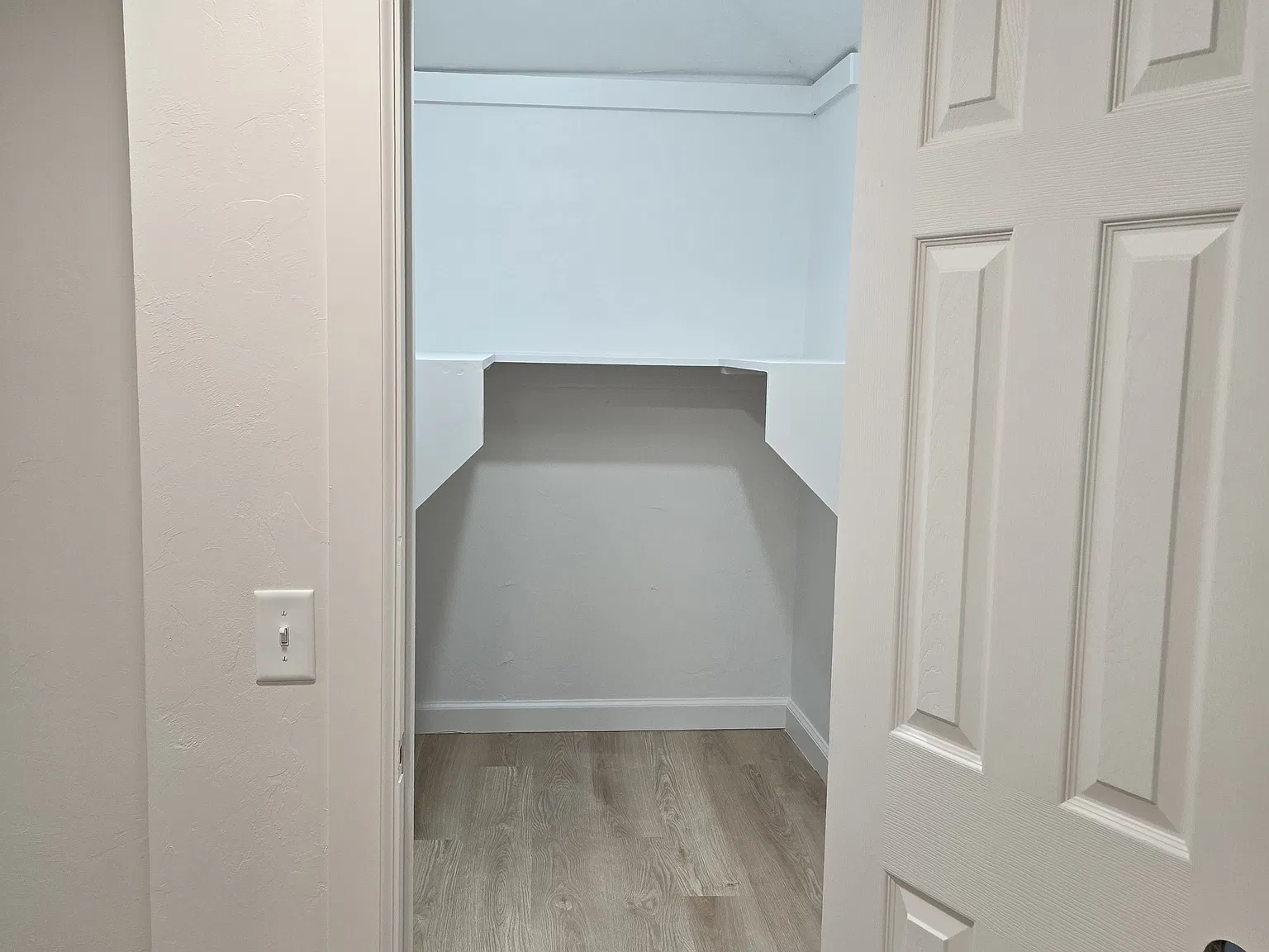 1 bed, 600 sqft, $900 — Photo 2