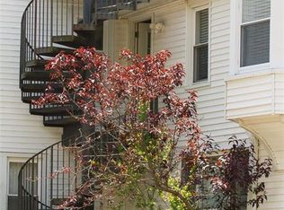 84 Liberty St #1, Pawcatuck, CT 06379