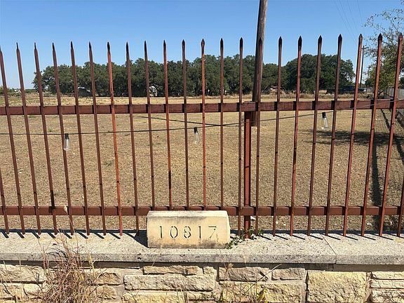 3rd image of 10817 County Road 272