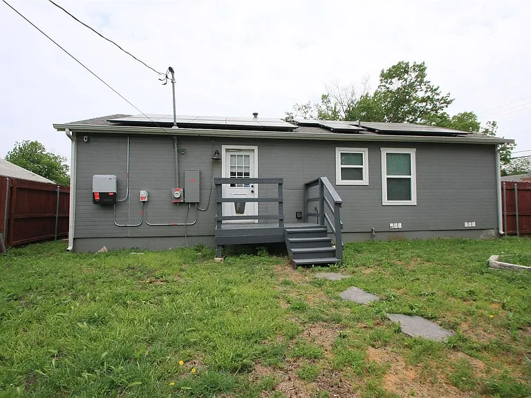 3144 Gordon Ave — Photo 18