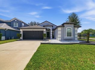 4037 Warwick Hills Dr, Zephyrhills, FL 33543