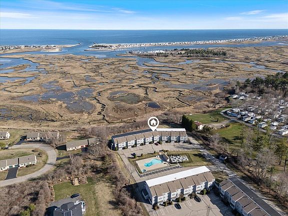 3rd image of 1801 Post Road #128