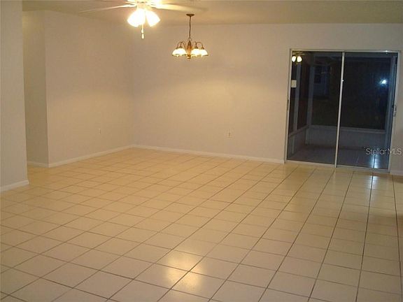 3rd image of 23135 Cherry Ave