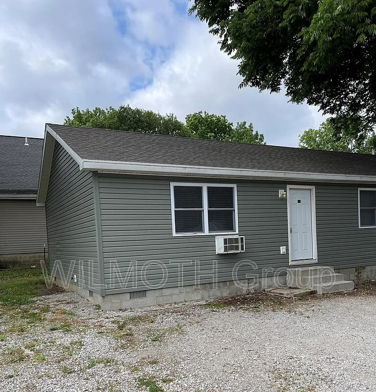 301 Harrison St photo 1