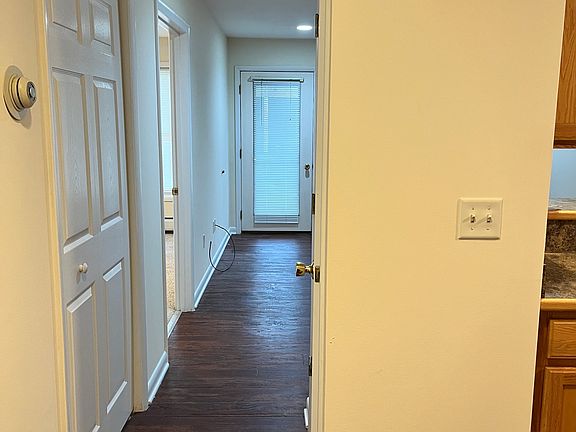 3rd image of 439 Plaza Dr #29