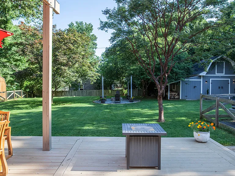 5614 Virgilwood Dr — Photo 33