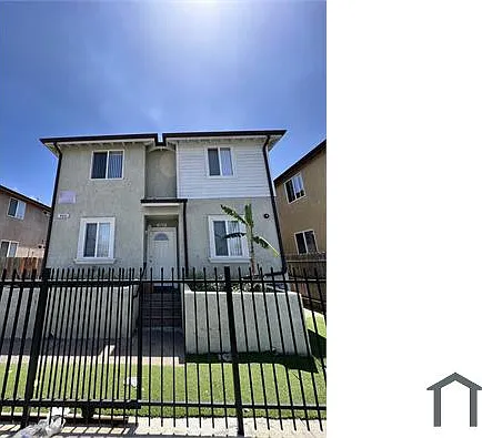 5 bed, 1751 sqft, $4,677 — Photo 1