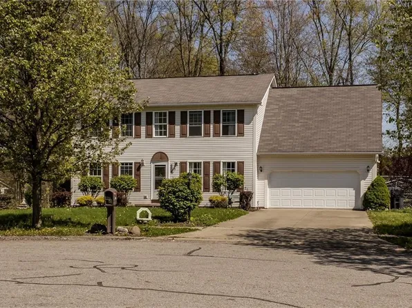 5395 Juniper Ct, Ravenna, OH 44266