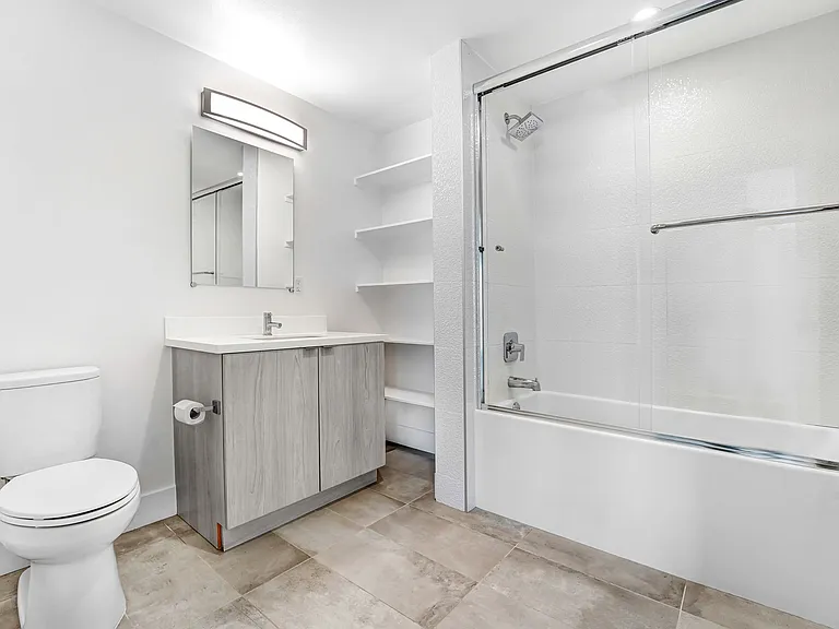 11700 Magnolia Blvd #209 — Photo 11
