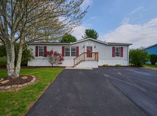 101 Joseph Ln, Mc Donald, PA 15057