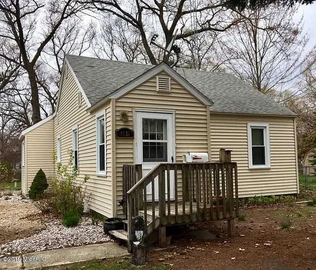 3137 Waalkes St photo 1
