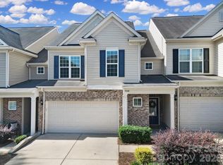6640 Portland Rose Ln, Charlotte, NC 28210