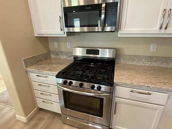 4th image of 9954 Del Surf Ln