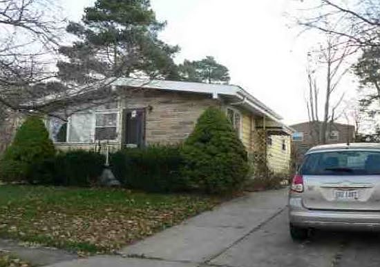 1st image of 1525 Hyde Park Ave