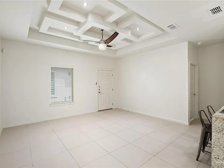 1701 W Garrison Dr #3 — Photo 6