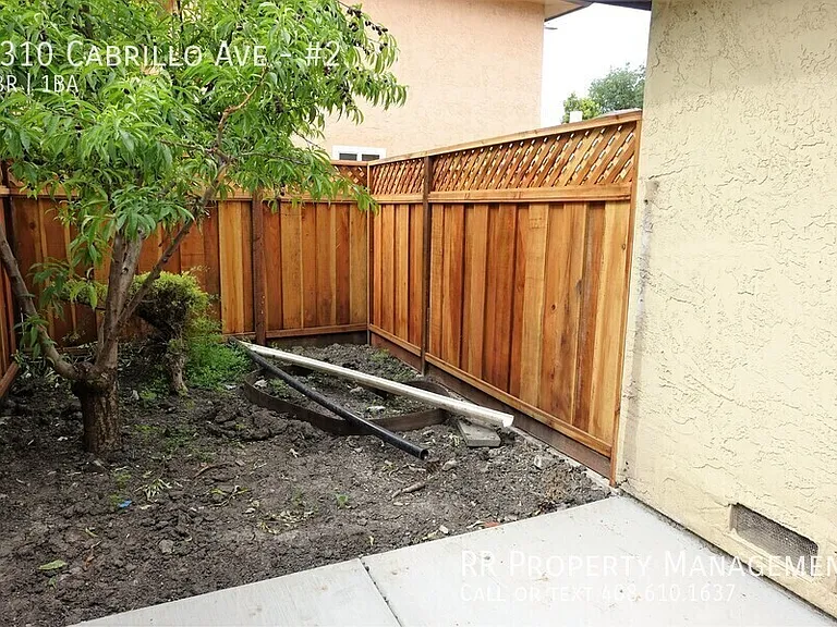 3310 Cabrillo Ave #2 — Photo 11