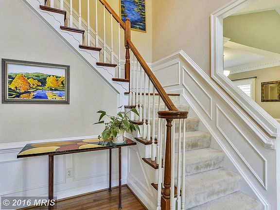 3rd image of 11736 Saddle Crescent Cir