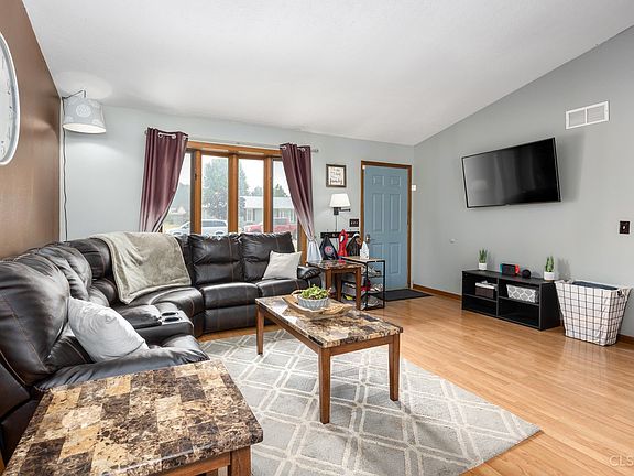 3rd image of 1012 Ashdown Pl