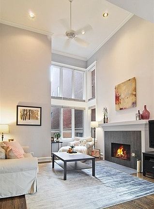 3rd image of 639 W Melrose St APT 1S