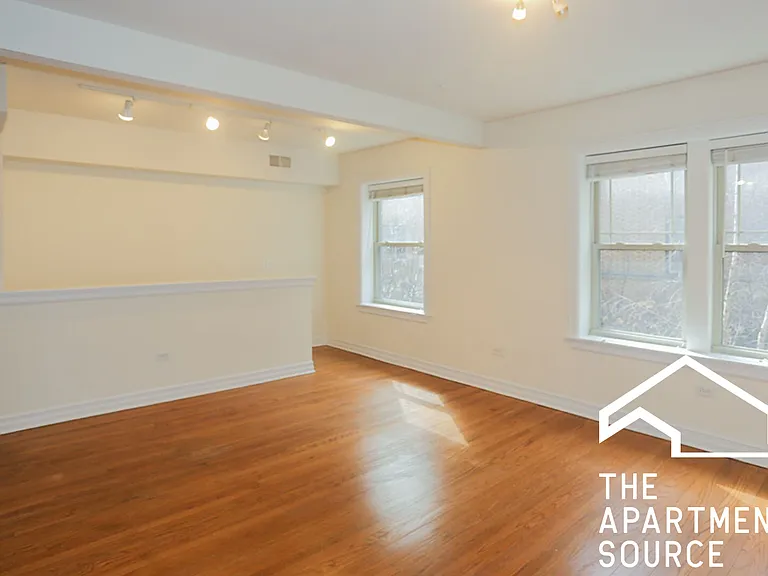 3830 N Sheffield Ave #1 — Photo 6