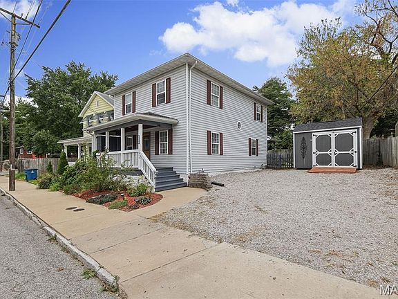 2nd image of 810 Liberty St