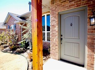 9617 Wessex Dr, Yukon, OK 73099