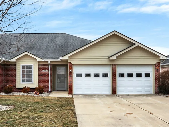 1622 Senior Ct, Shelbyville, IN 46176