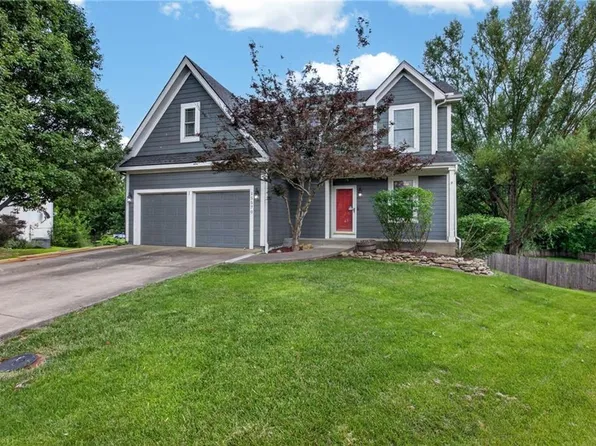 15570 S Alden St, Olathe, KS 66062