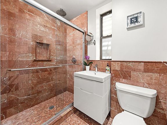 5th image of 87 Barrow St APT 2G