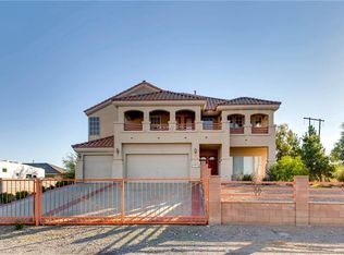 607 Emden St, Henderson, NV 89015