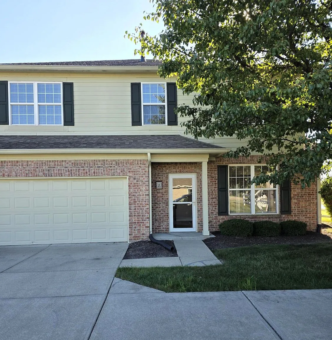 Bullfinch Way 4041 - 1 — Photo 1