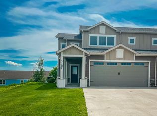 3301 33rd St W, Williston, ND 58801