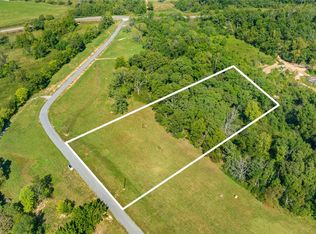 8124 Hill Country Dr #3, Decatur, AR 72722