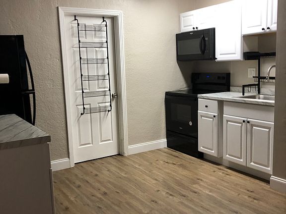 5th image of 1262 Palmetto St