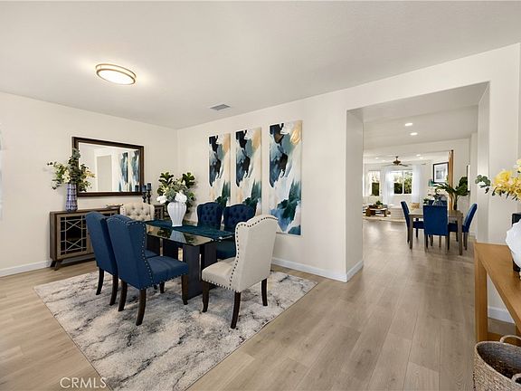 3rd image of 856 Williams St