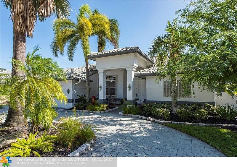 1st image of 10842 NW 5th St