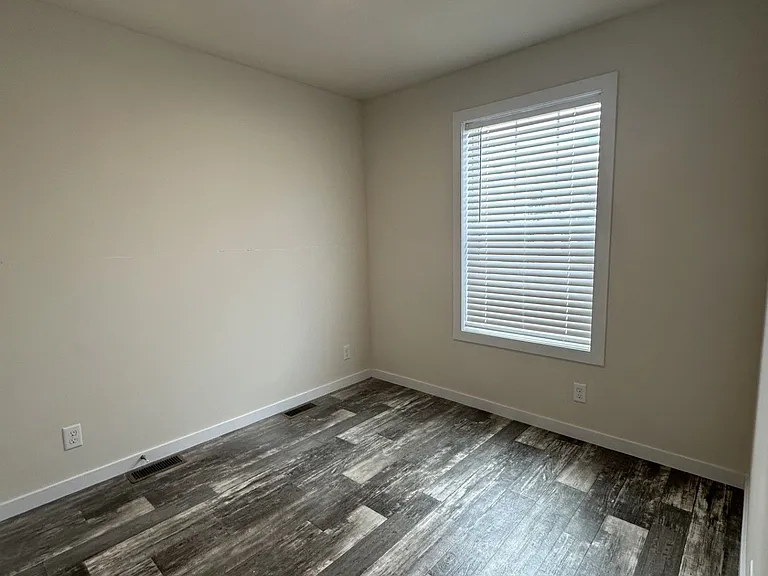 Mason Manor — Photo 10
