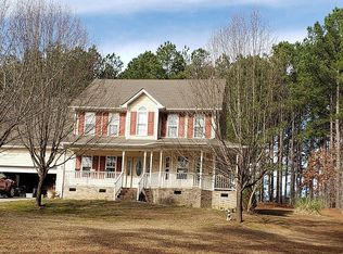 212 Senter Ln, Bunnlevel, NC 28323